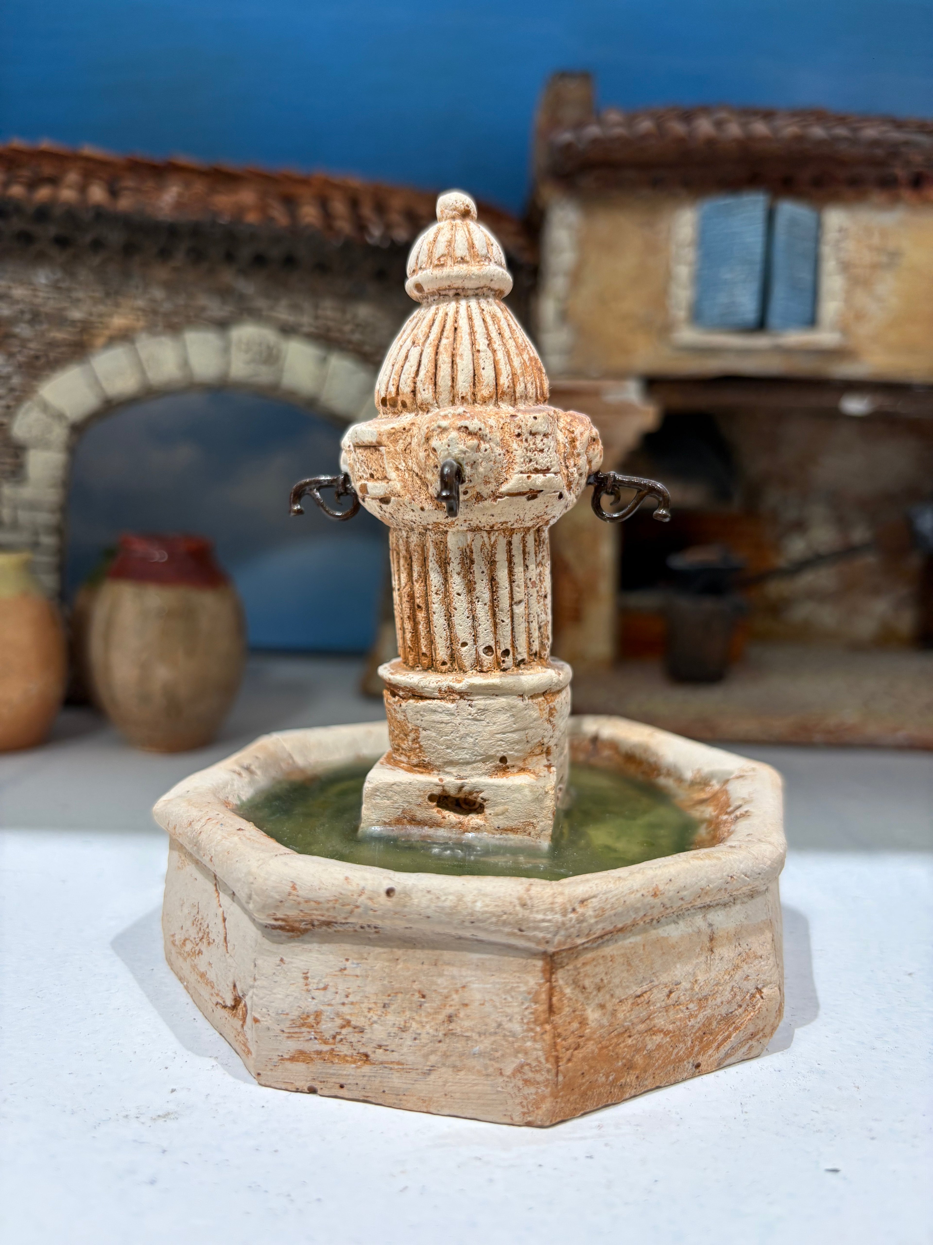 Grande fontaine octogonale