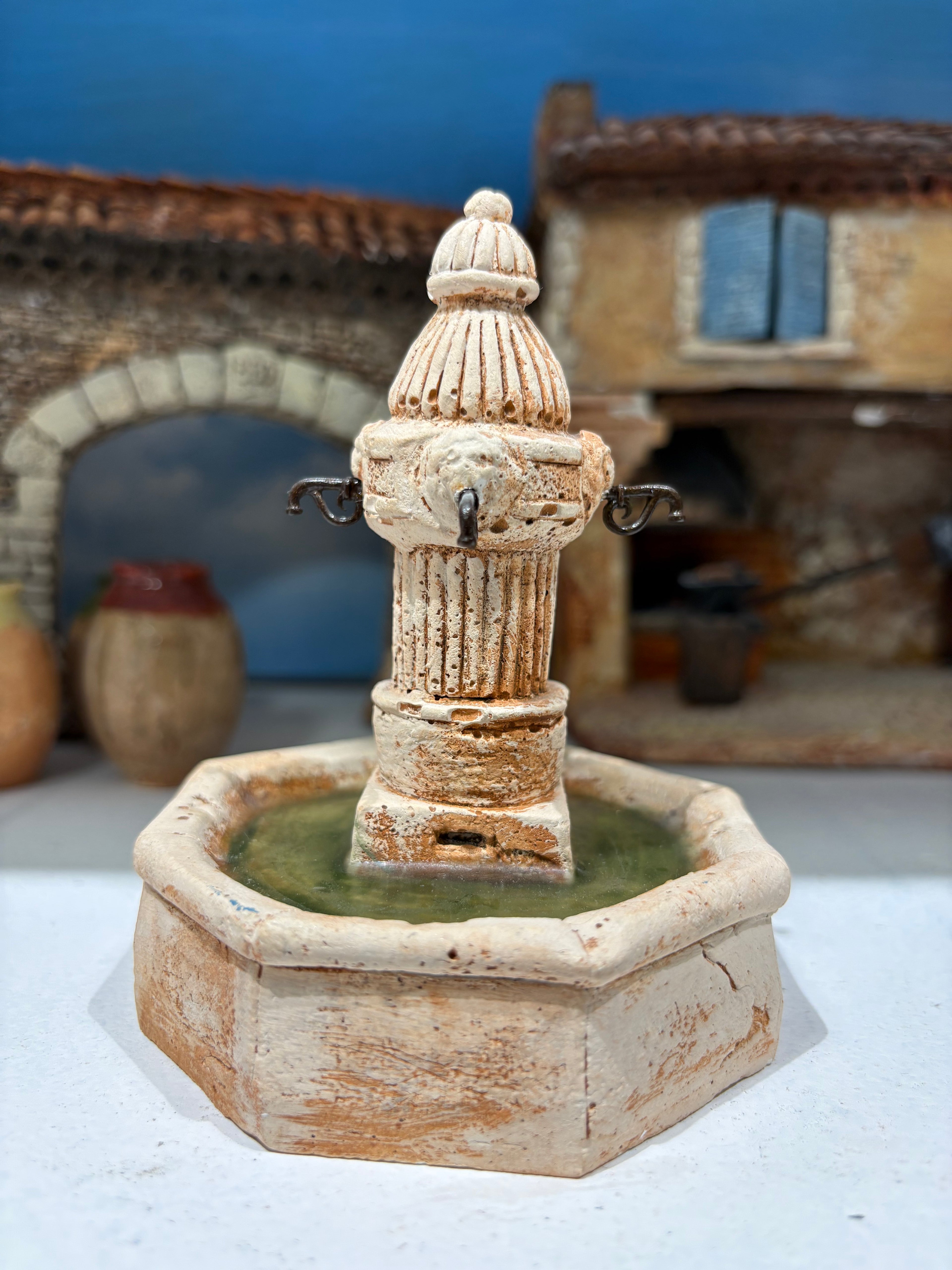 Grande fontaine octogonale