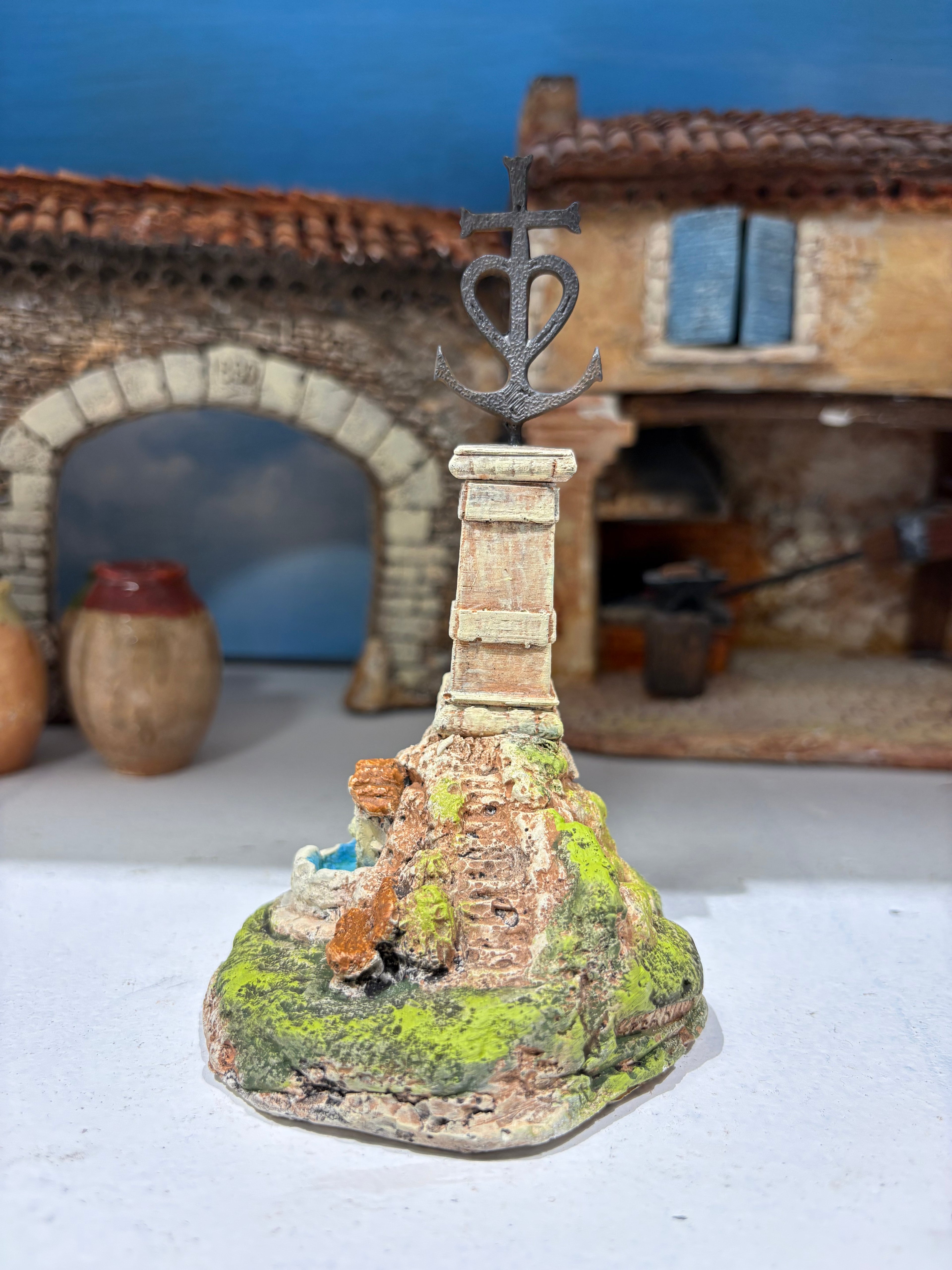 Croix Camarguaise sur rocher