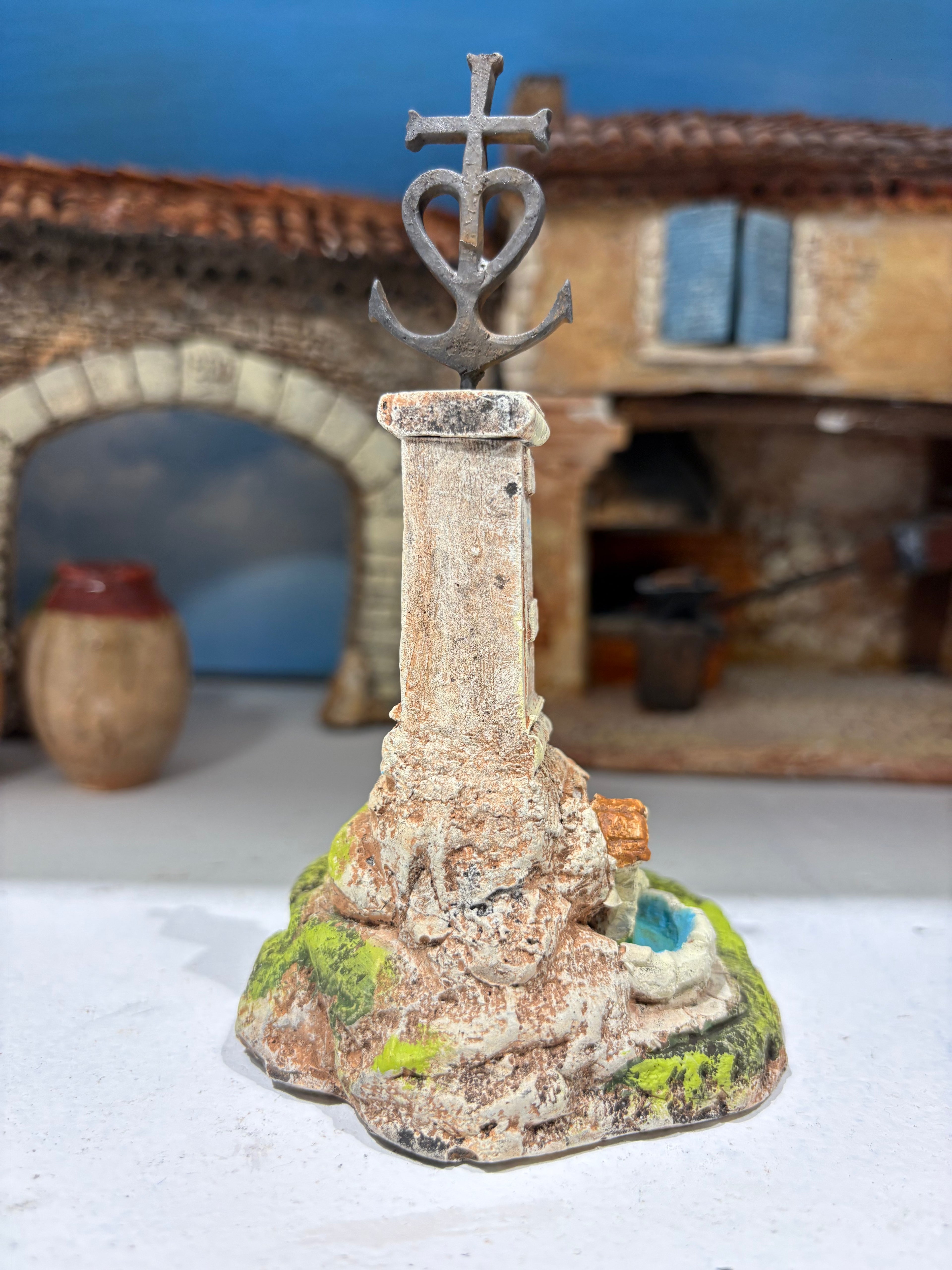 Croix Camarguaise sur rocher