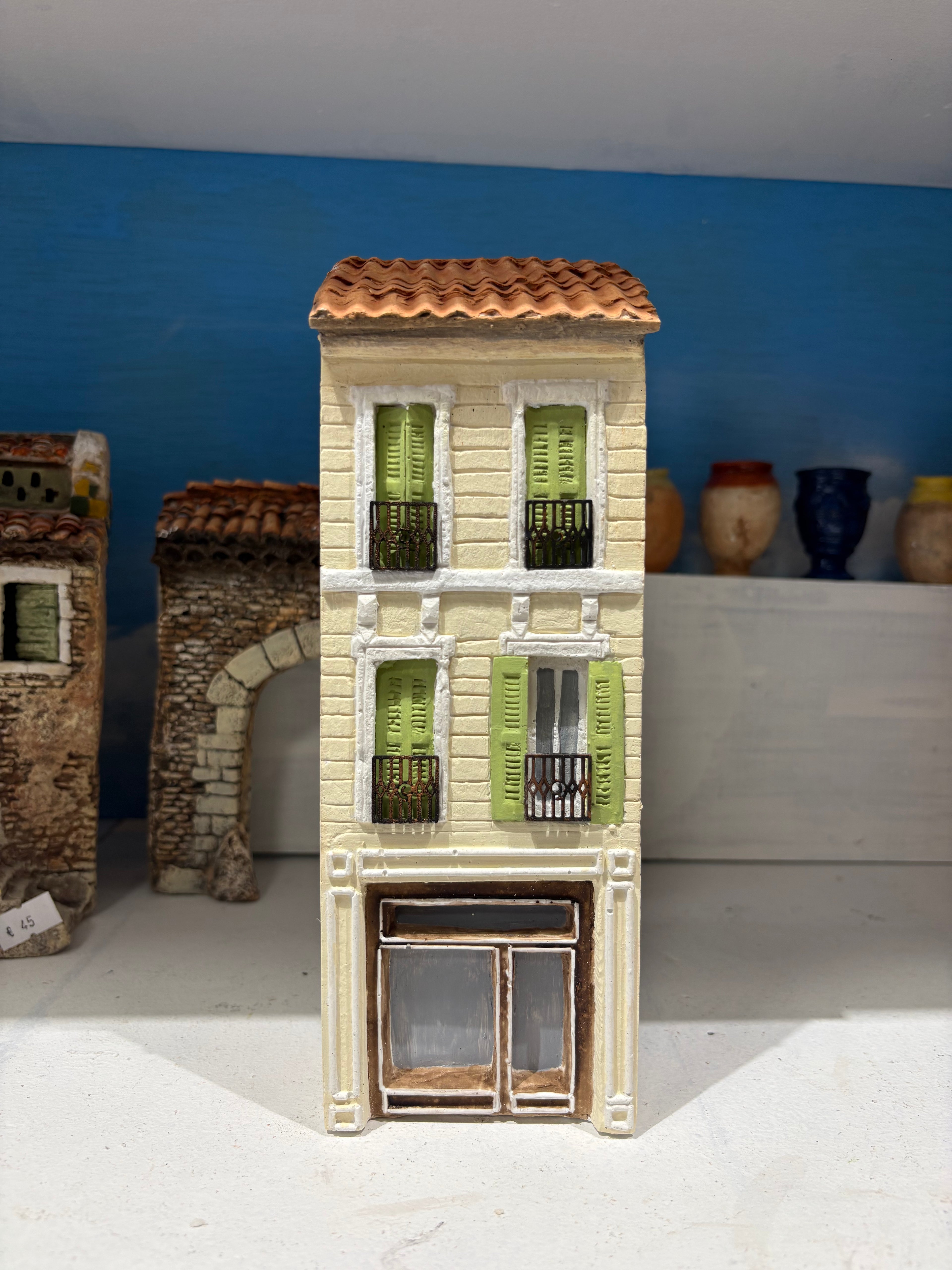 Immeuble provençal Ollioules (n12)